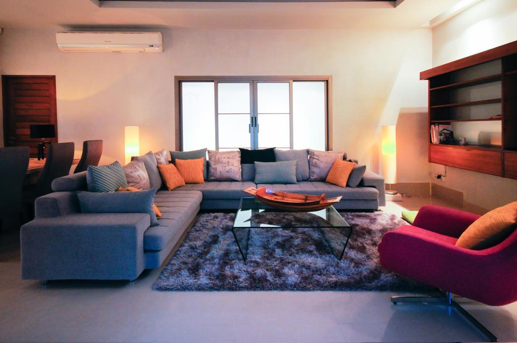 Nai Harn Beach Villa Eksteriør bilde