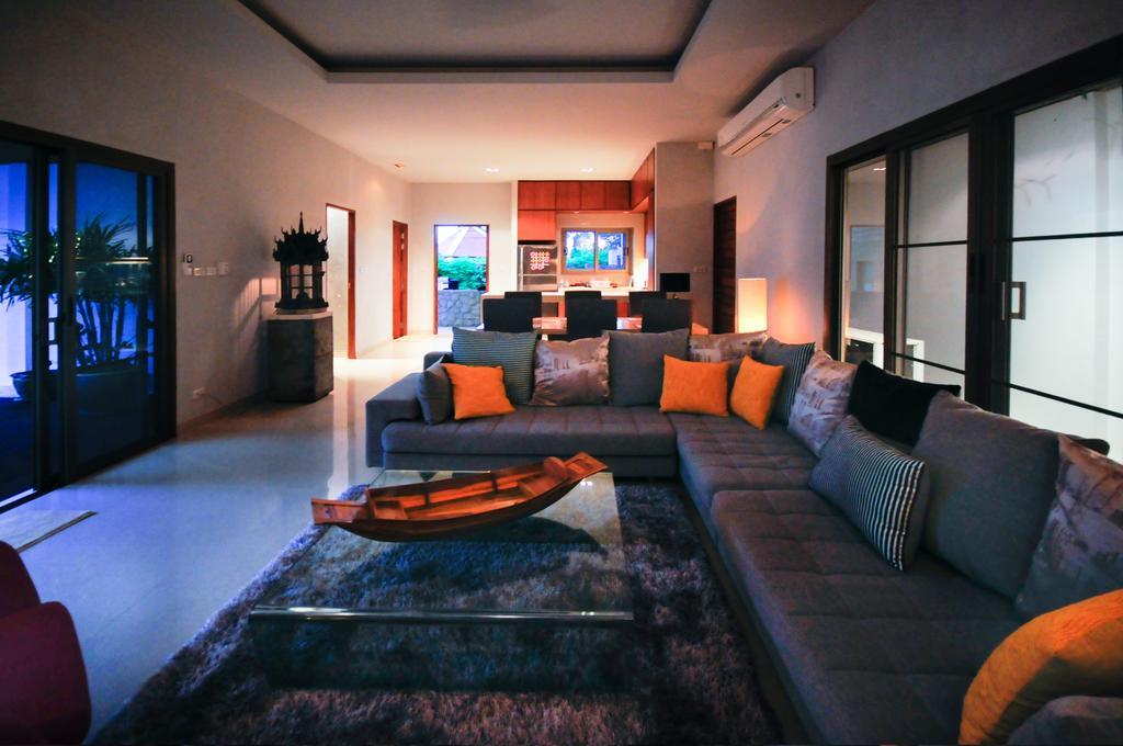 Nai Harn Beach Villa Eksteriør bilde